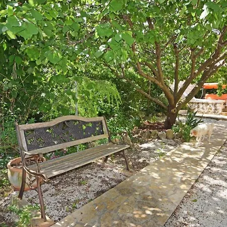 別荘 Beachfront With Outdoor Pool スペタル